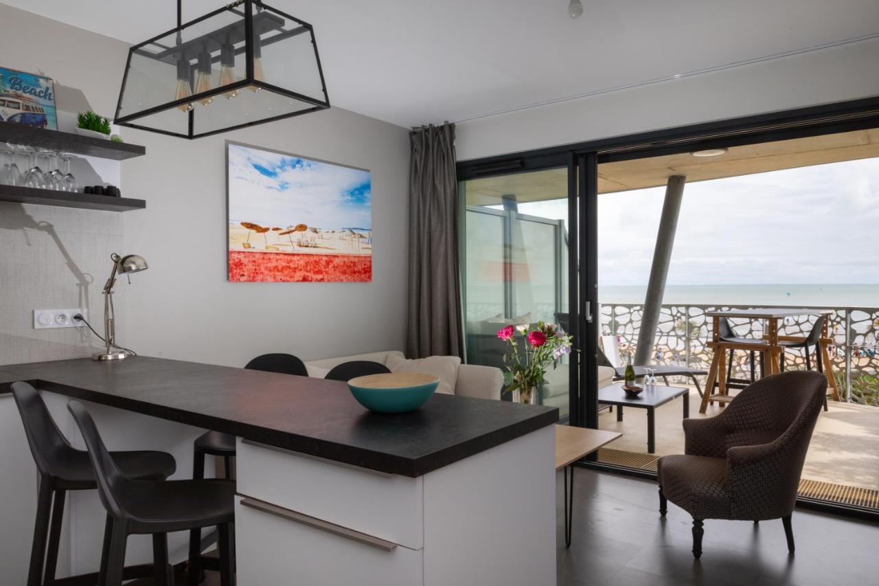 Apartamento Le Rêve, les pieds dans l'eau, face à l'Ile de Ré La Tranche-sur-Mer Exterior foto