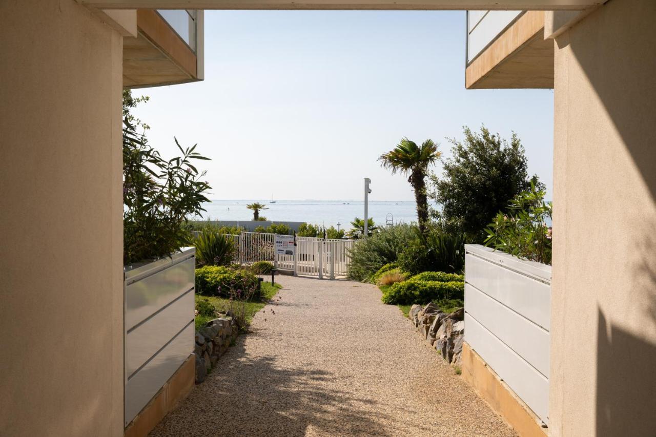 Apartamento Le Rêve, les pieds dans l'eau, face à l'Ile de Ré La Tranche-sur-Mer Exterior foto