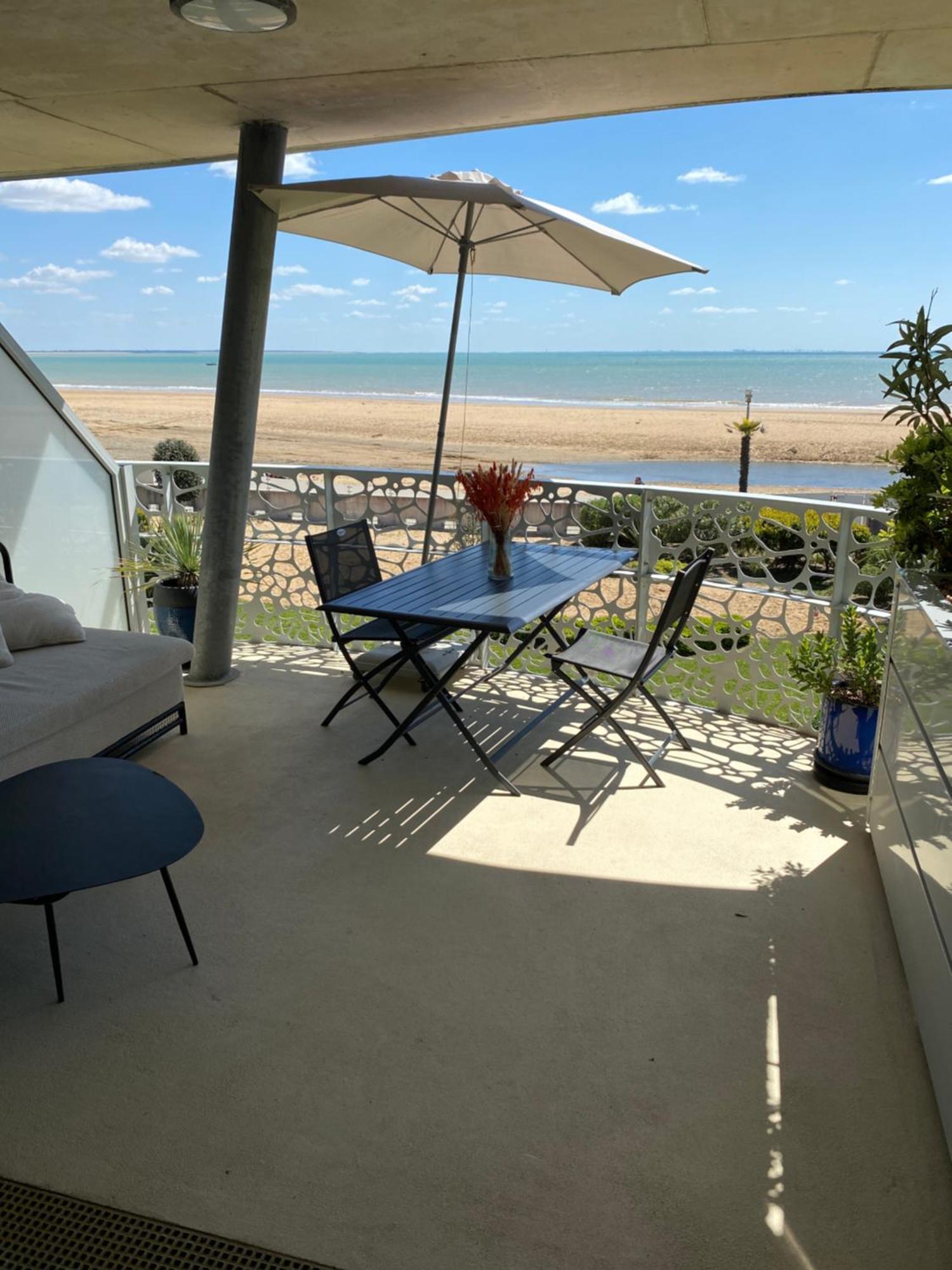 Apartamento Le Rêve, les pieds dans l'eau, face à l'Ile de Ré La Tranche-sur-Mer Exterior foto